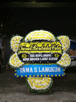 Papan Bunga Duka di Tumubui